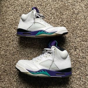 Air Jordan retro 5 white grape